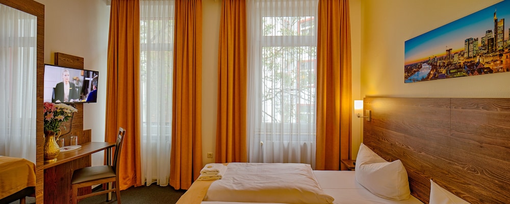 Hotel Little Paris 18/59