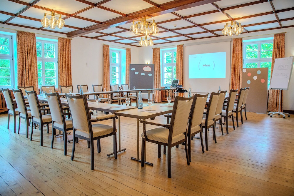 Hotel Hofgut Sternen 53/68