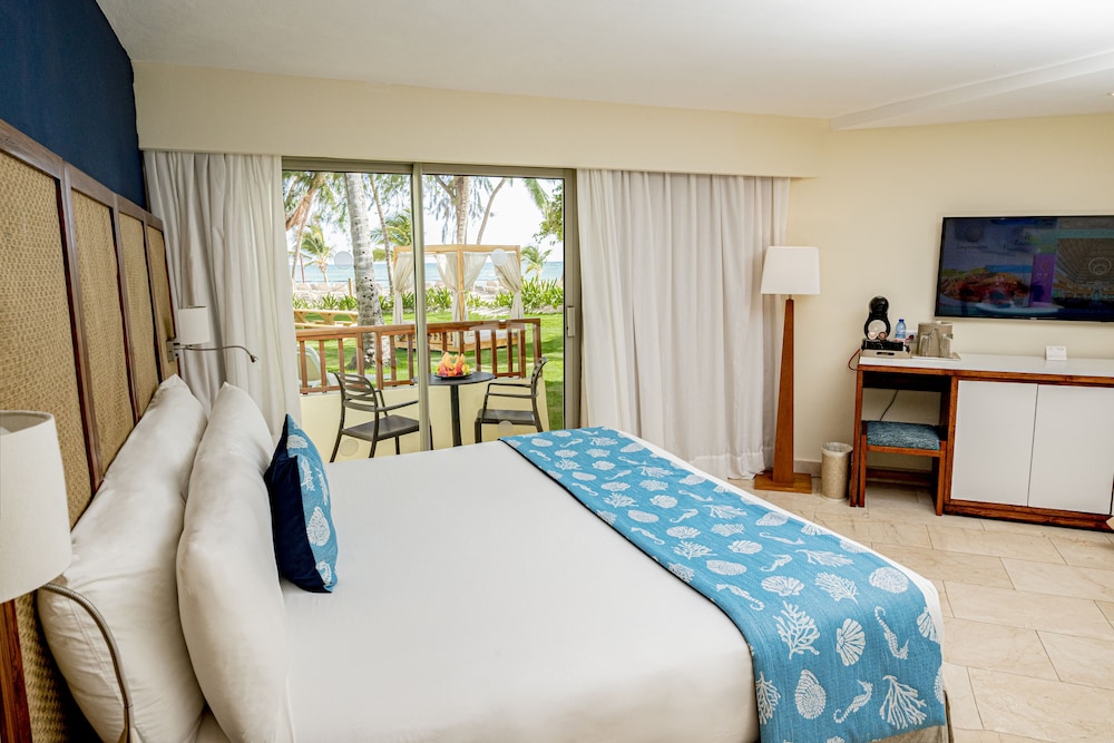 Impressive Premium Punta Cana 11/40