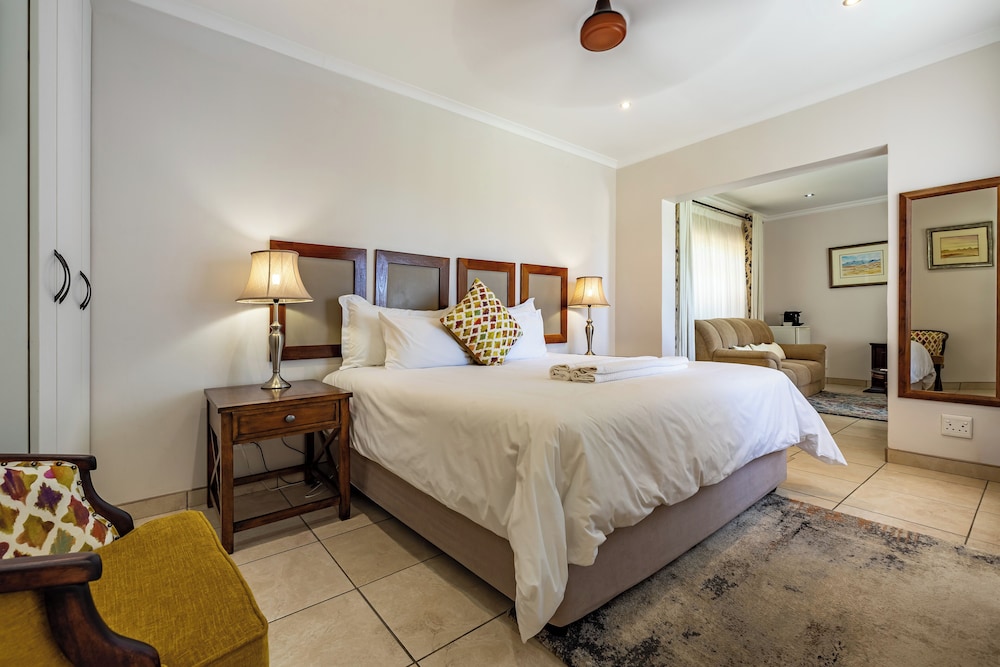 Mountain, Suite, King Bed