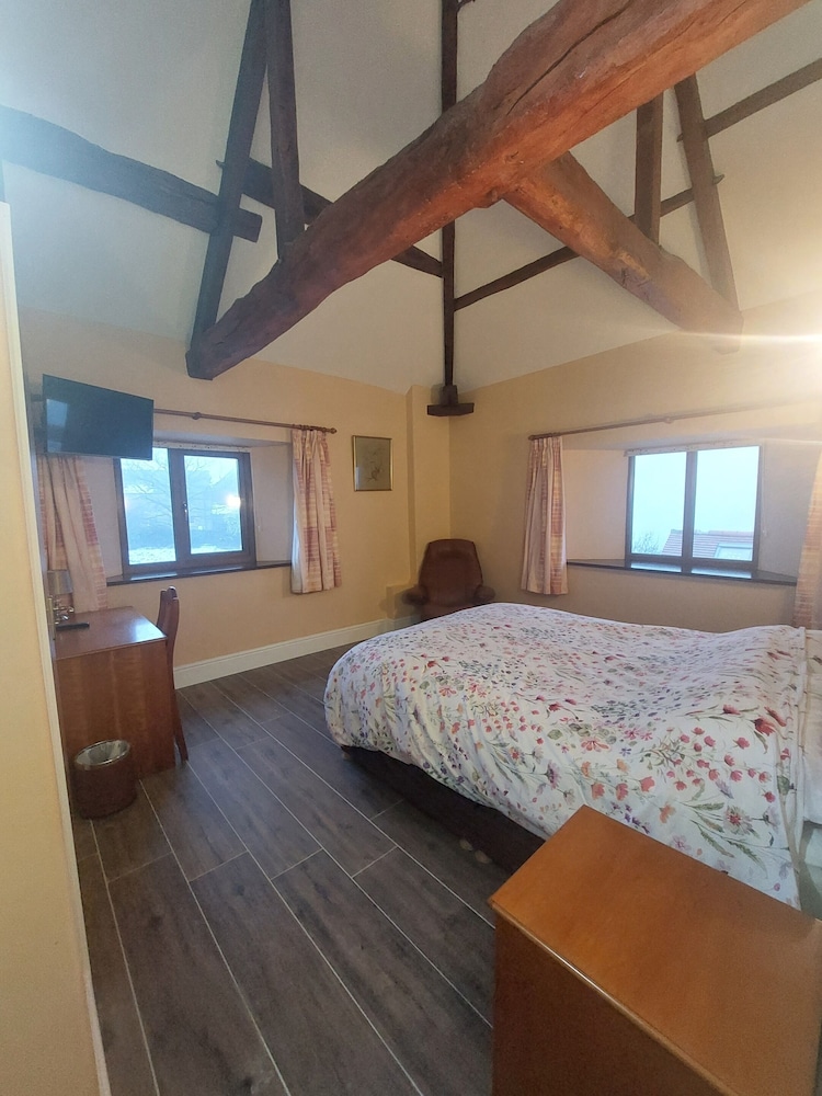 Padley Farm B&B 16/49