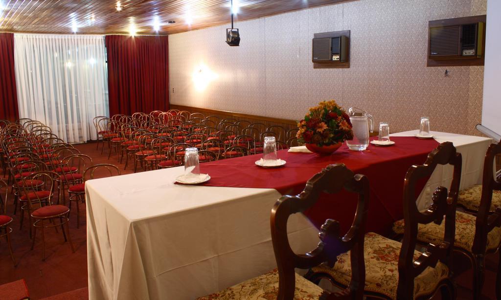 Capital Plaza Hotel 17/22