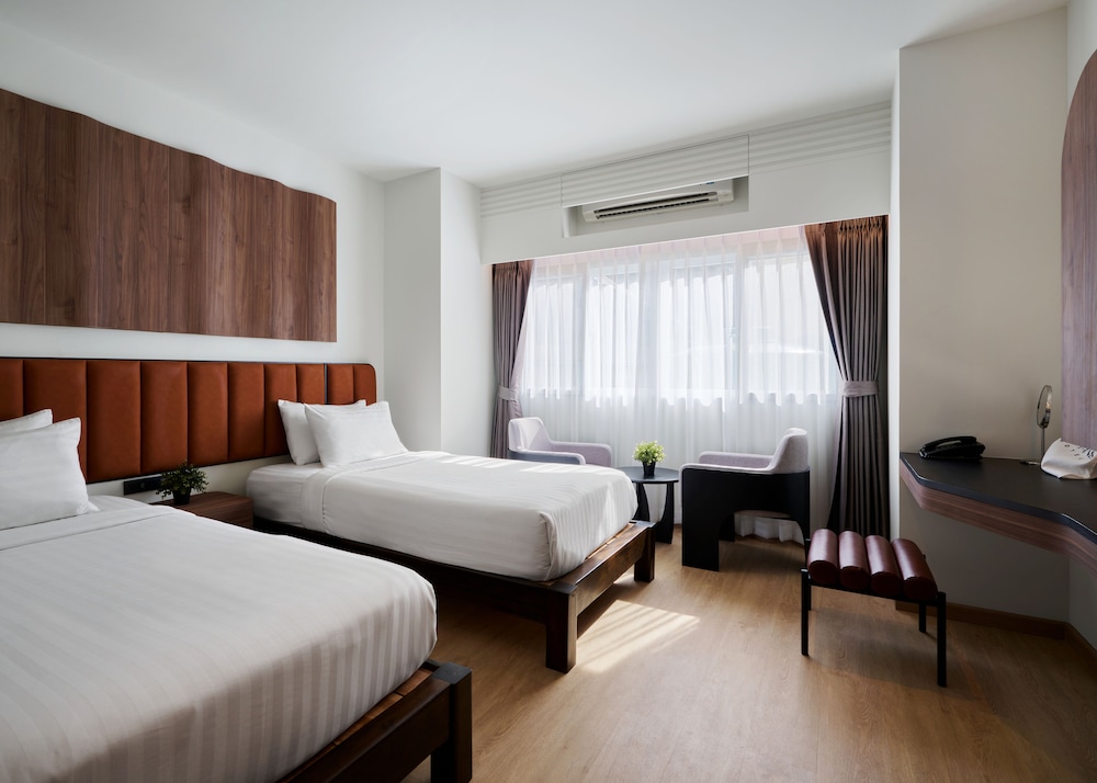 Panmanee Hotel 19/35