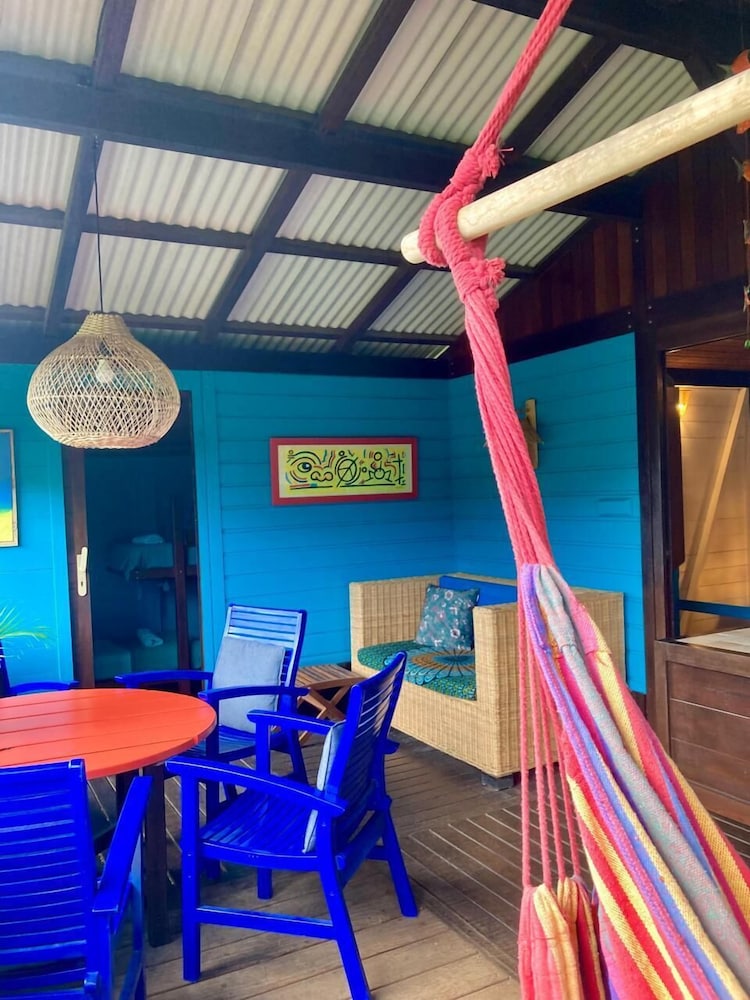 Piton Bungalows 41/50