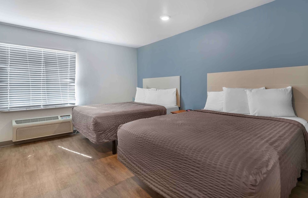 WoodSpring Suites Austin Northwest 24/49