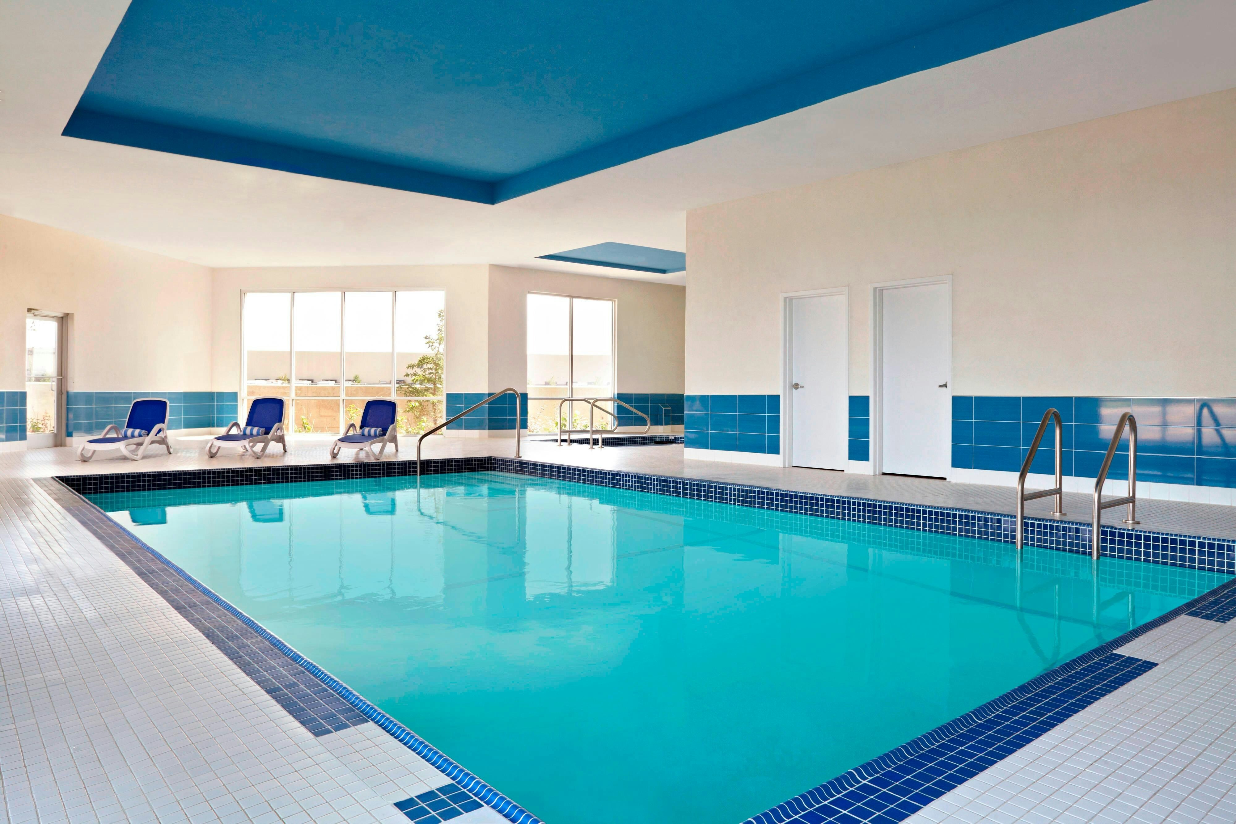 Four Points By Sheraton Edmonton Gateway 2/6