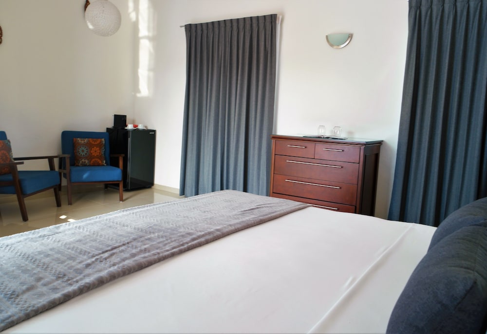 Hotel Merida Santiago 30/78