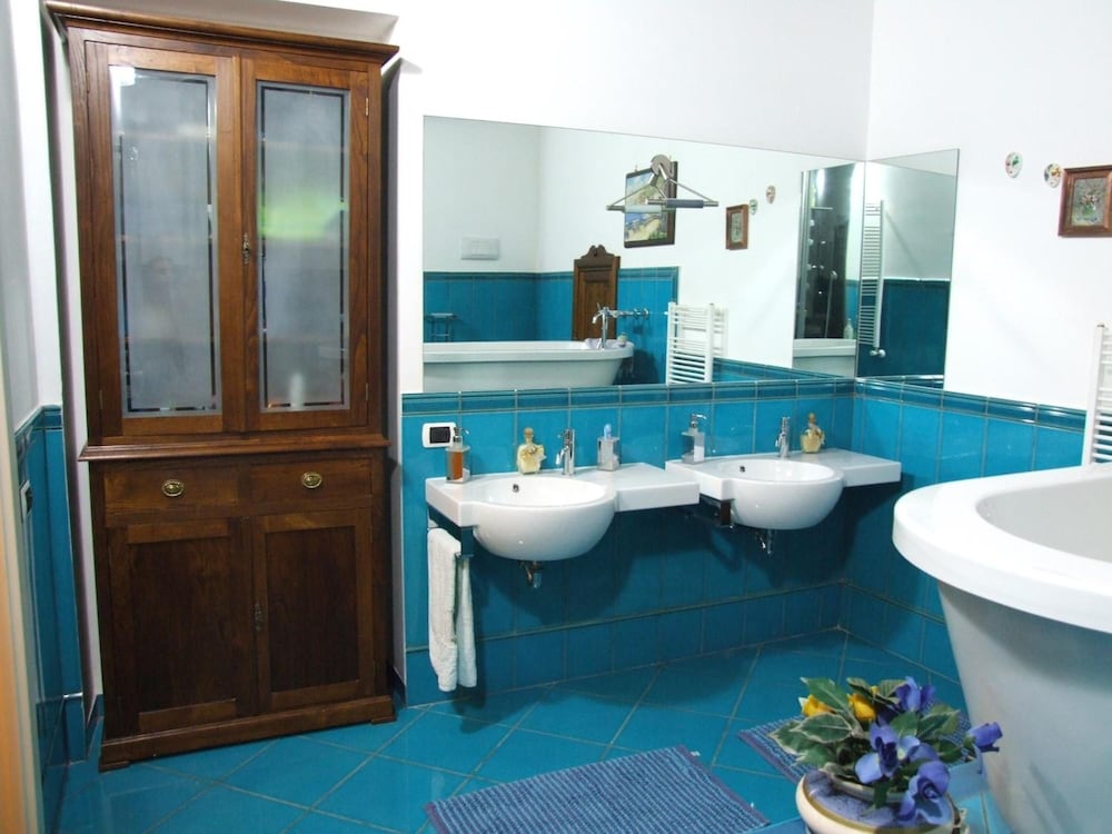 B&B Adelberga 37/39
