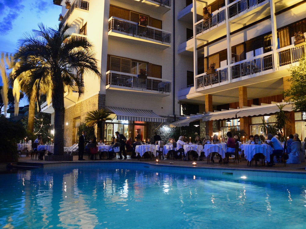 Grand Hotel Tamerici E Principe 6/56