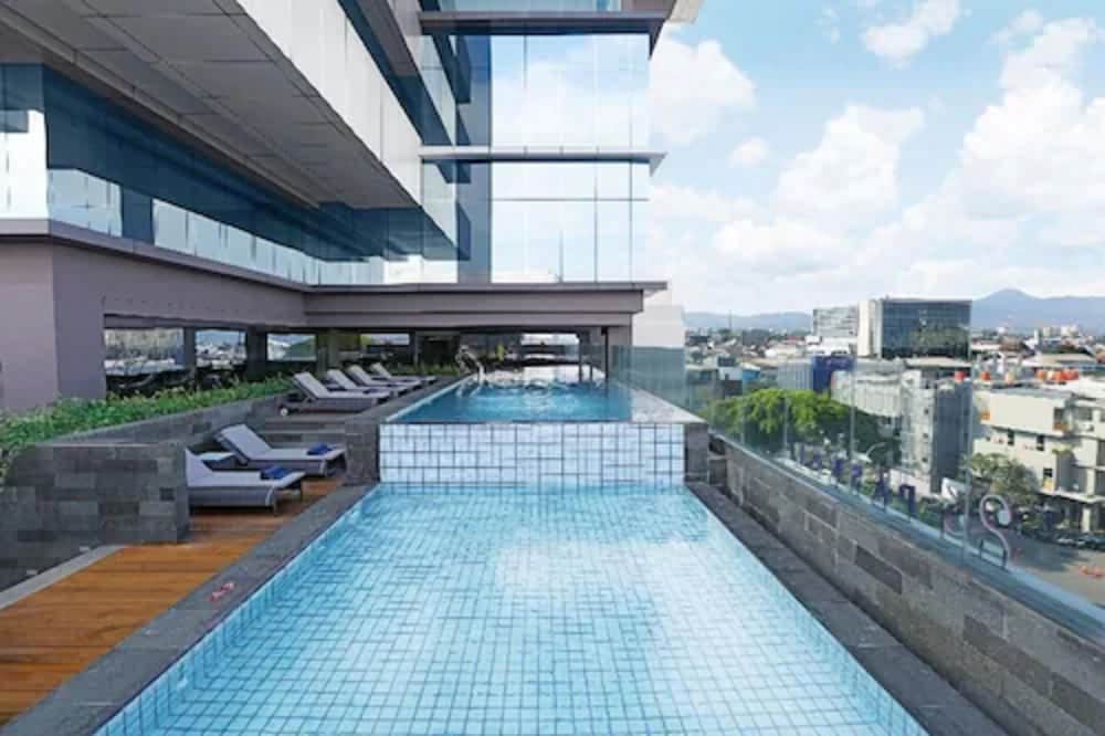 Yello Hotel Paskal Bandung 38/41