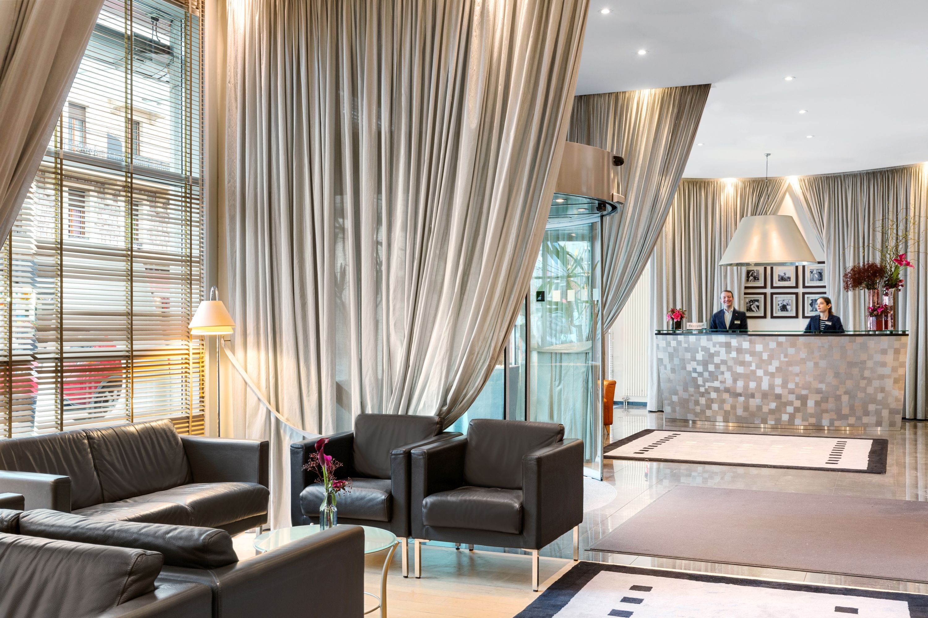 Auteuil Hotel 17/39