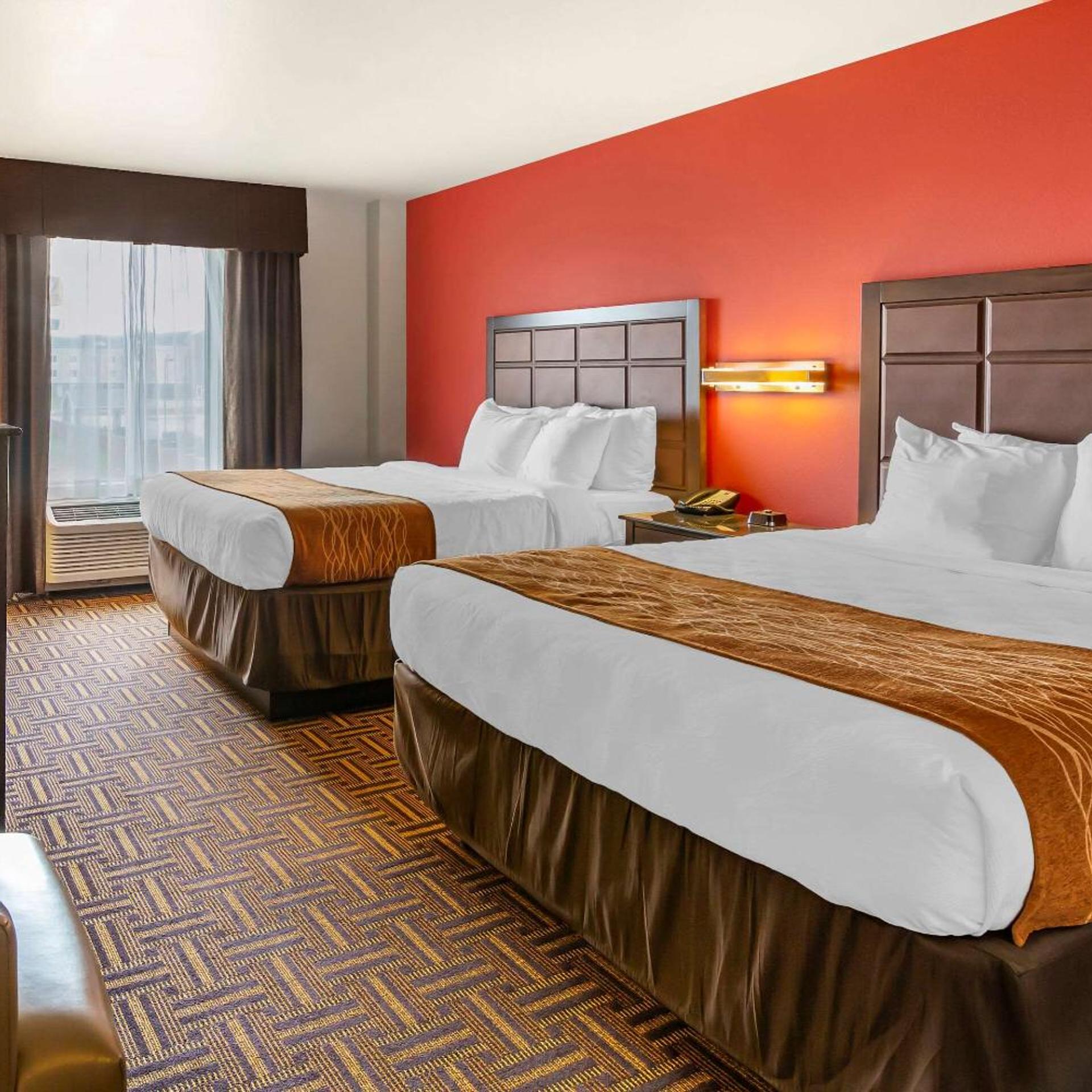 Room, 2 Queen Beds, Pet Friendly