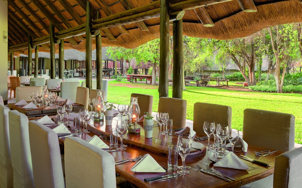 Mokuti Etosha Lodge 55/69
