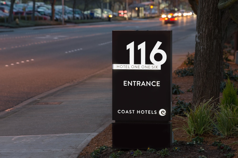 Hotel 116 Coast Bellevue Hotel 9/67