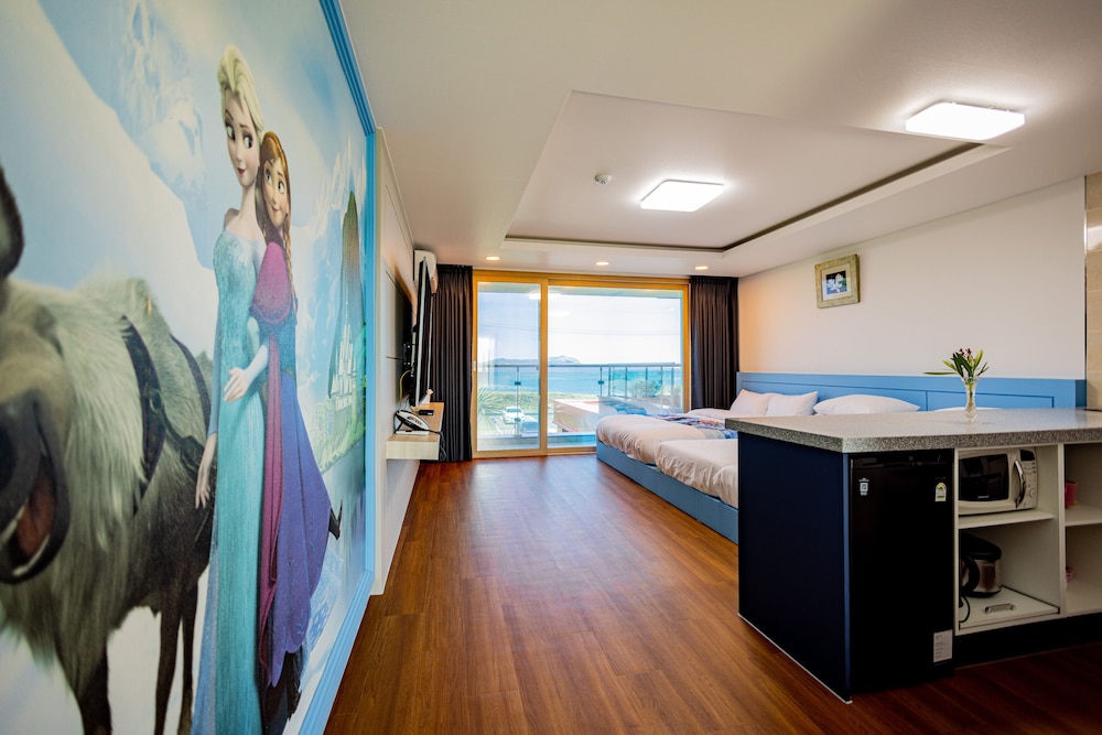 Areumdaun Resort 46/81