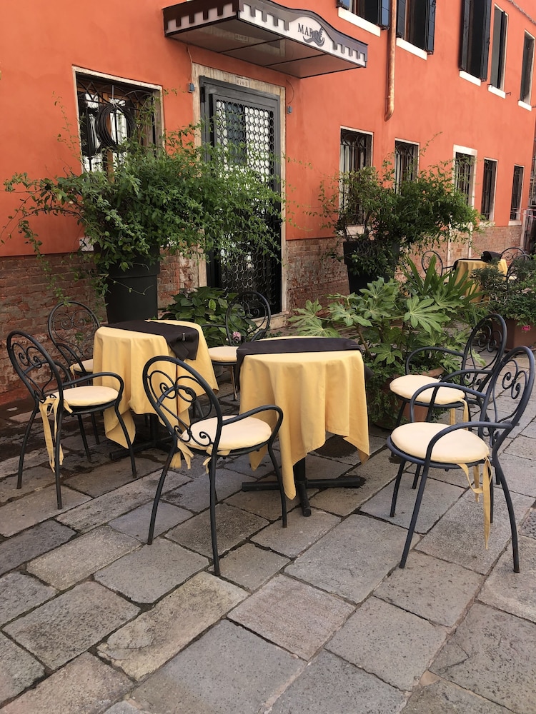 Albergo Marin 37/50