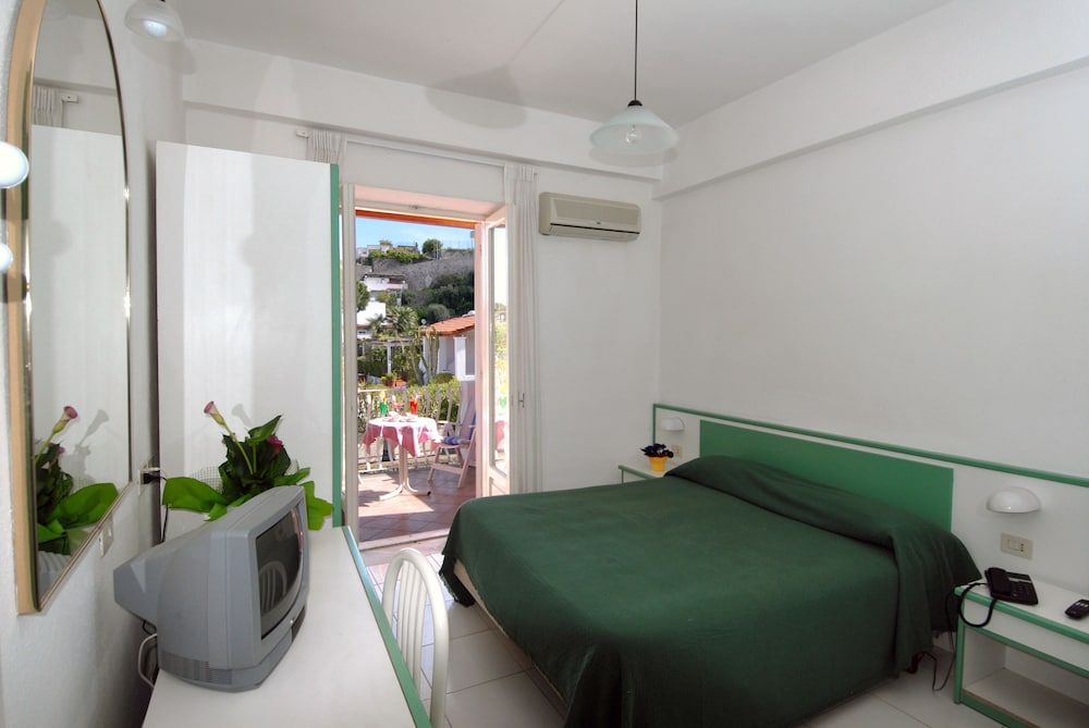 Hotel Colella Terme 8/43