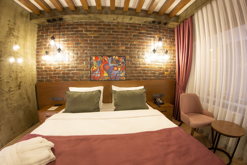 Meydan Besiktas Hotel 10/49
