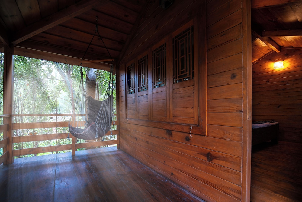 Lha - Ri - Sa Resort 32/47