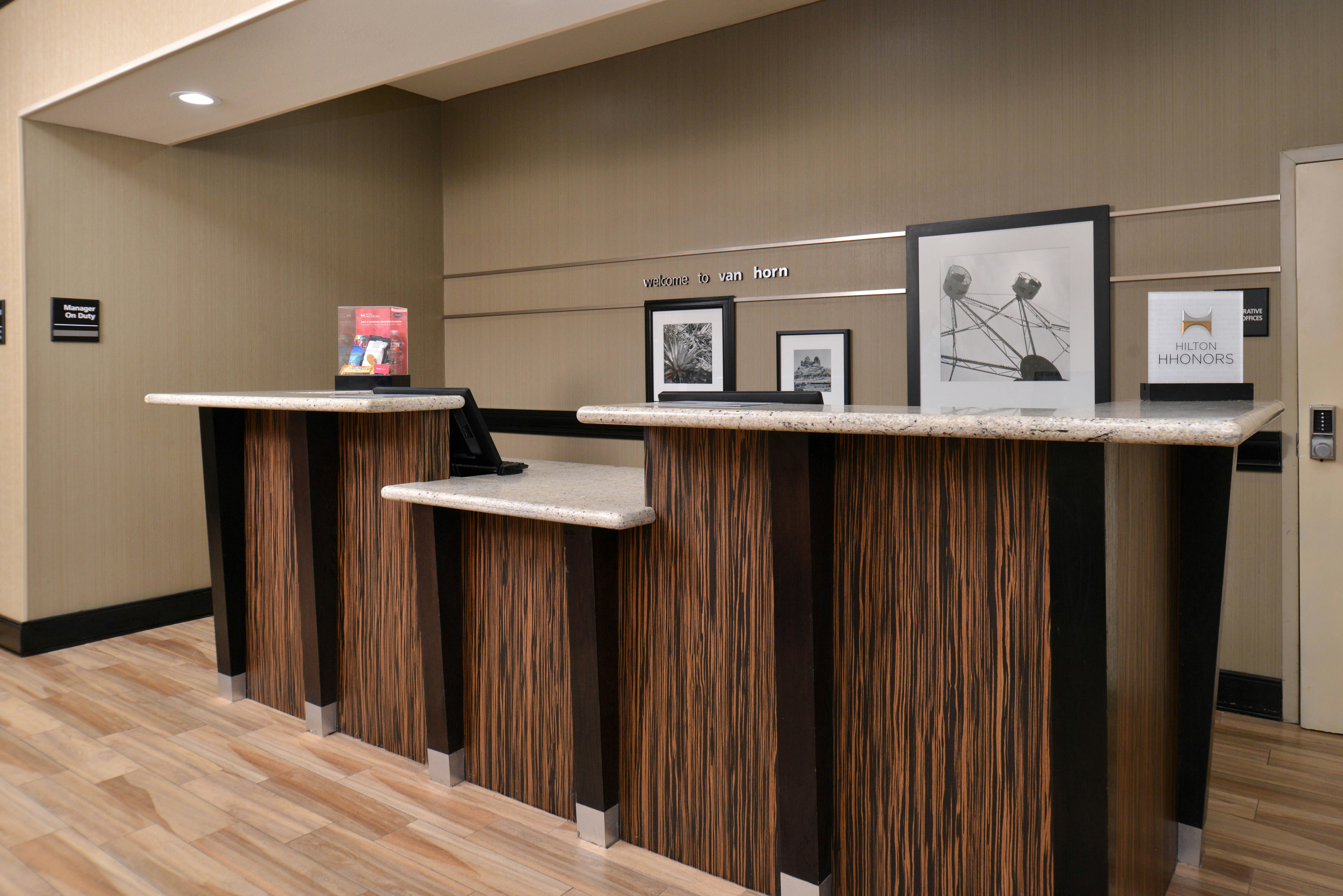 Hampton Inn Van Horn 7/48