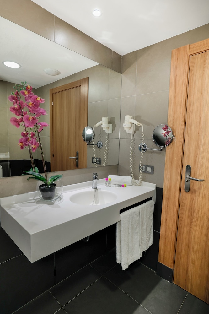 Flash Hotel Benidorm - Adults Only 46/46