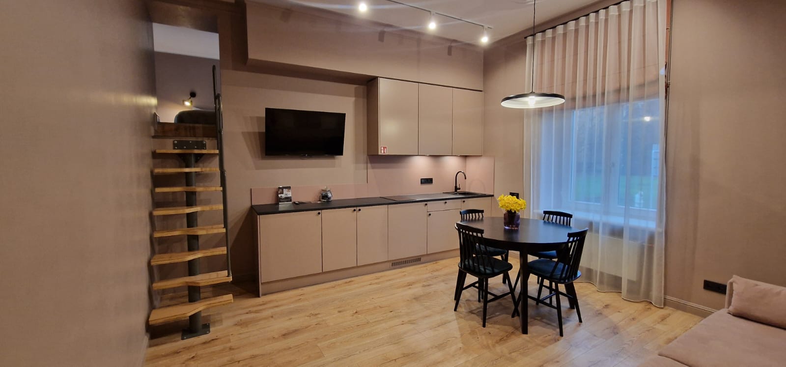 Aparthotel Amella 43/49