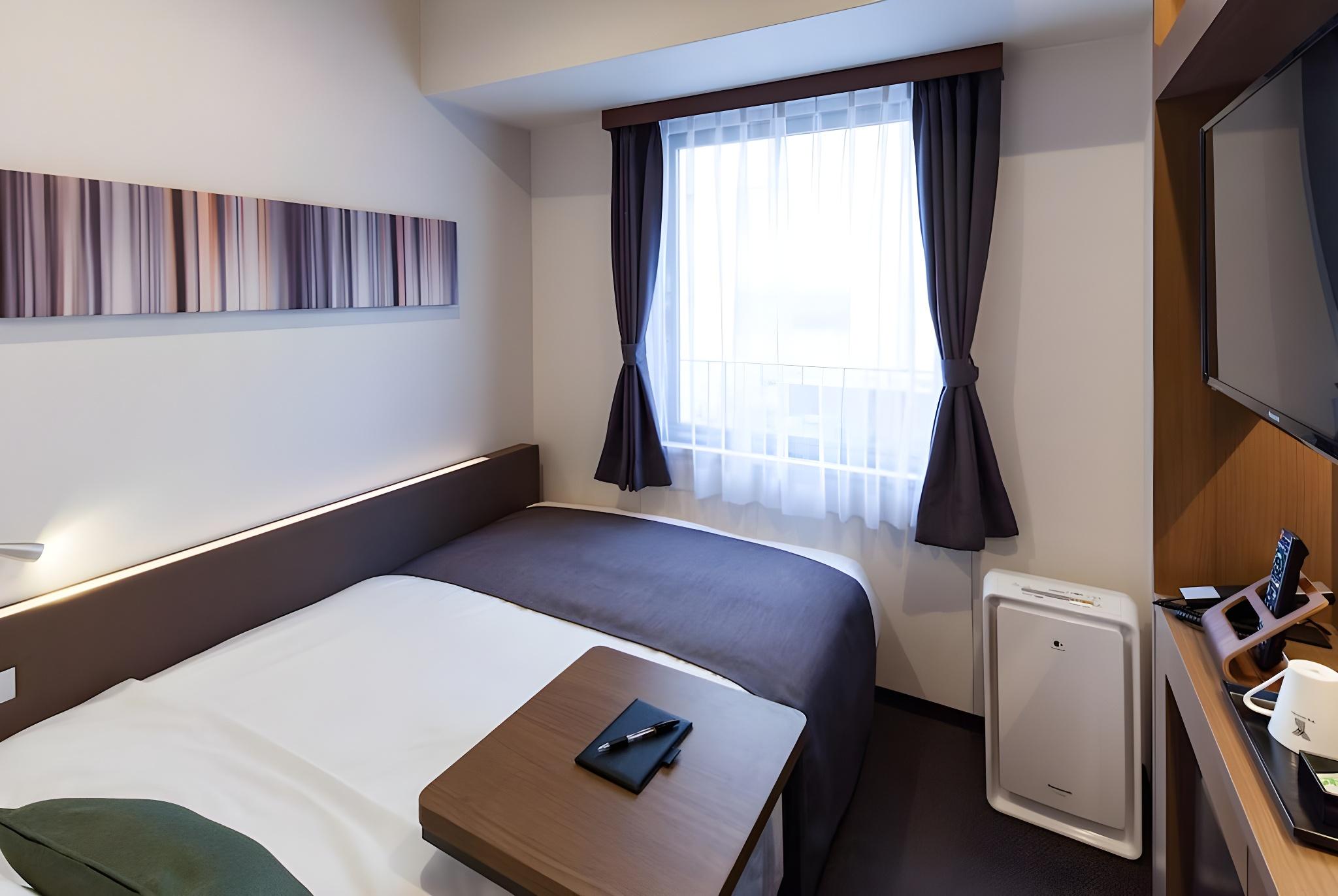 Semi Room, King Bed