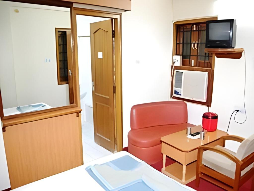 HOTEL SAHIL 30/33