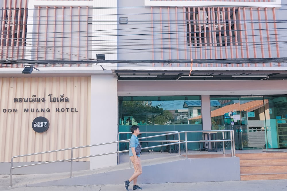 Don Muang Hotel 5/62