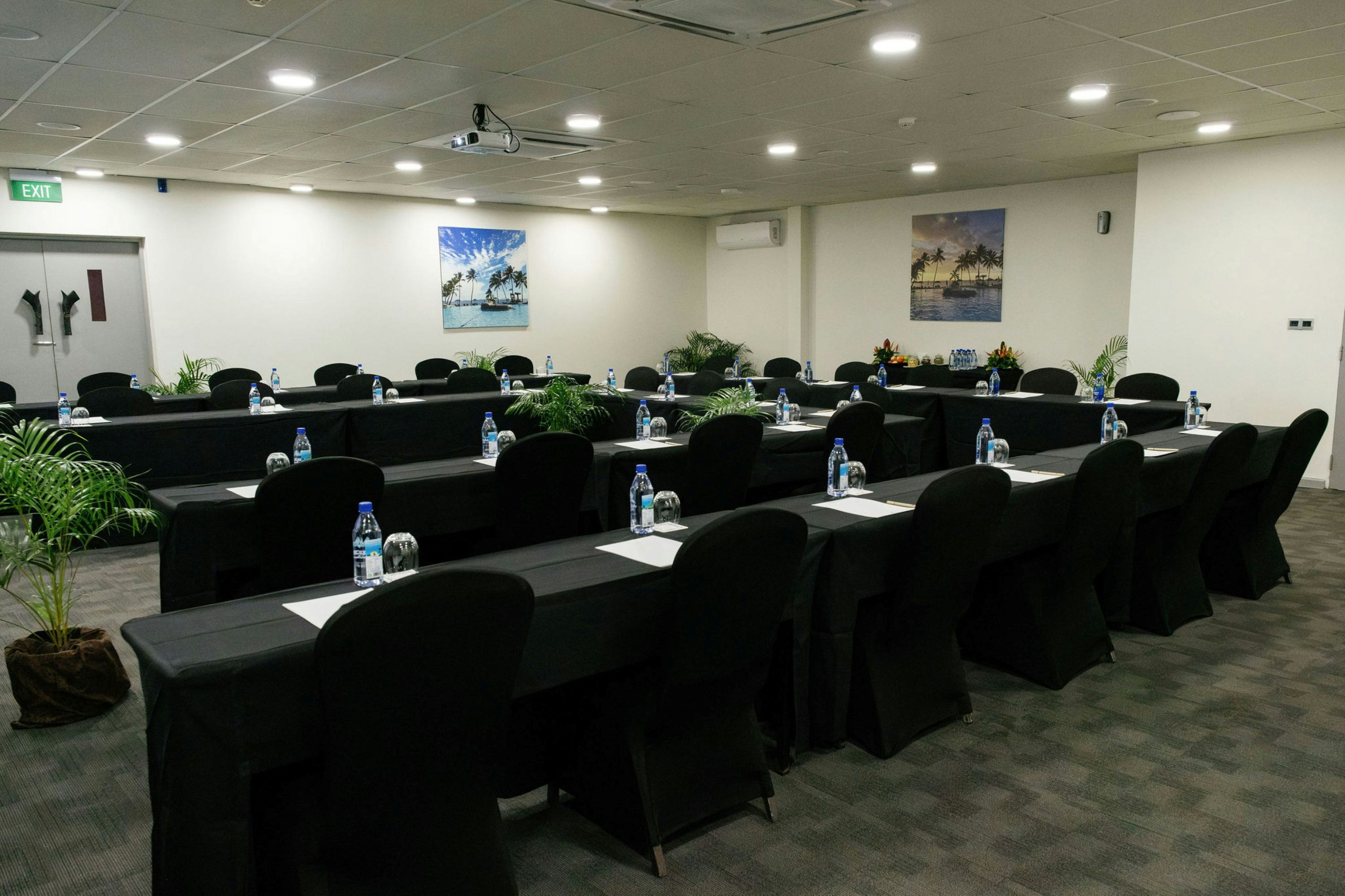 DoubleTree Resort by Hilton Hotel Fiji - Sonaisali Island 43/63