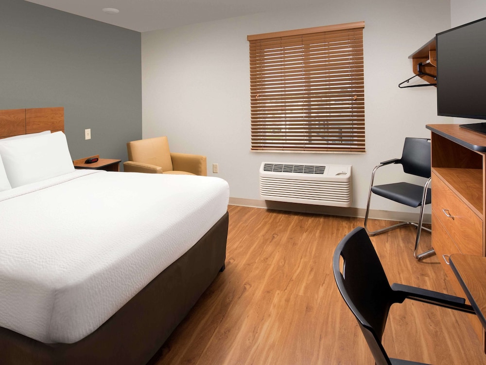 Woodspring Suites Grand Rapids South 11/42