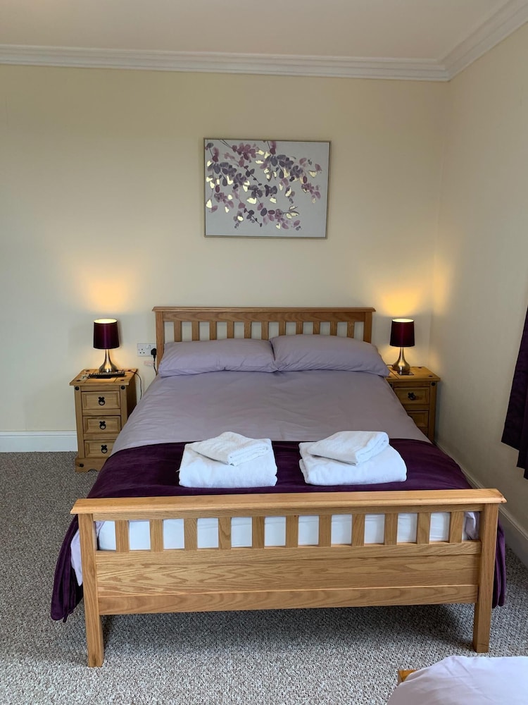 The Village Inn and Kirtle House B&amp;B 13/35
