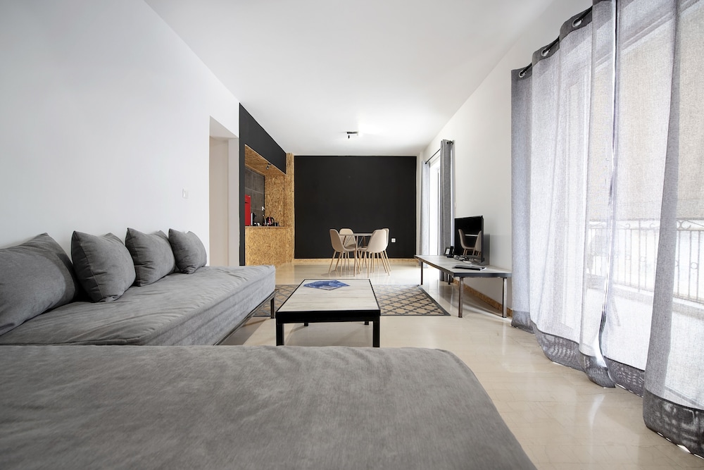 Piraeus Premium Suites 33/50