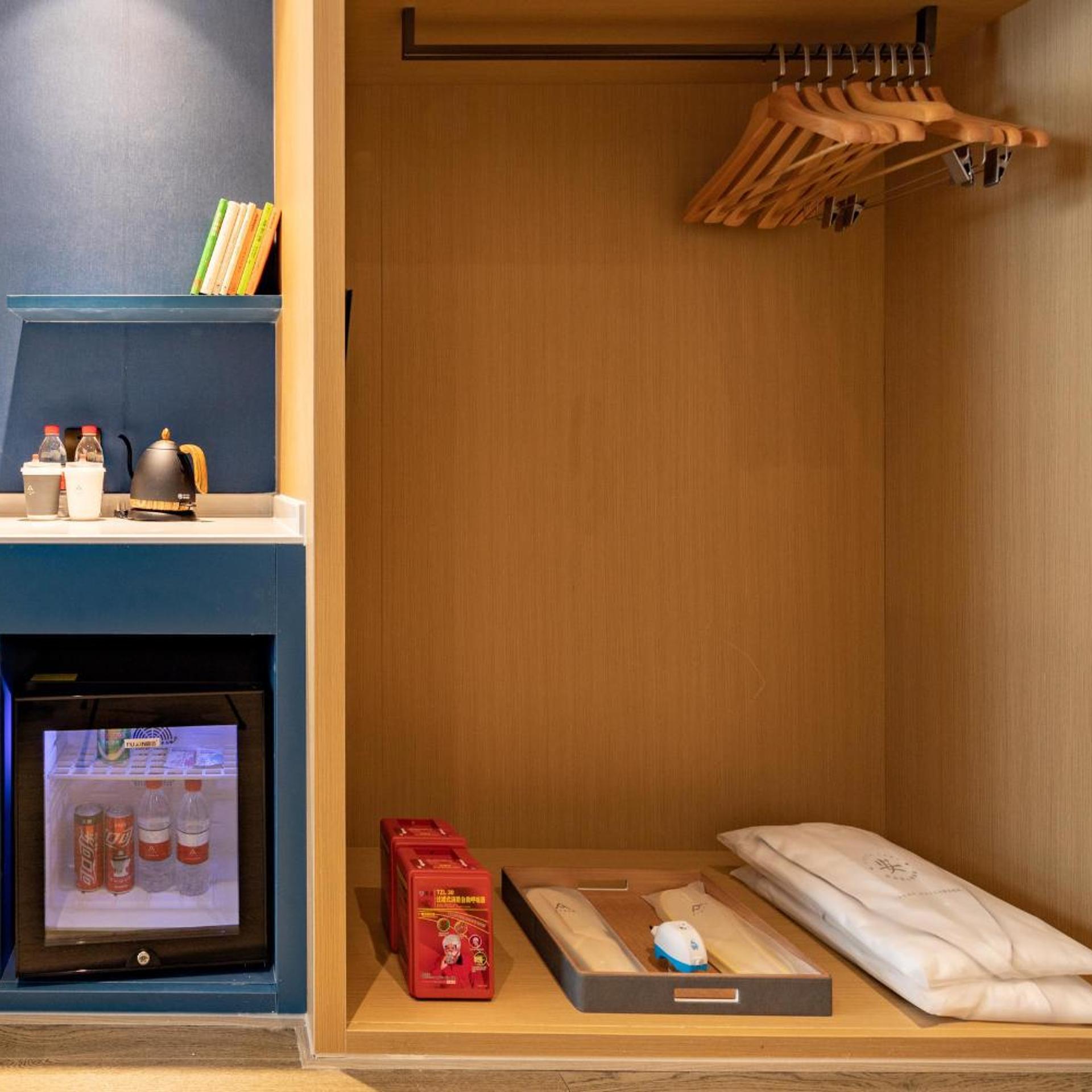 Atour Hotel (Xiamen Jimei Lake Business Center) 29/55