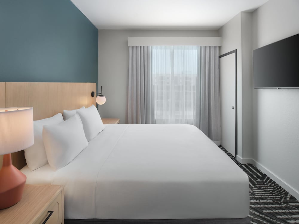 Hyatt House Schenectady / Mohawk Harbor 11/46