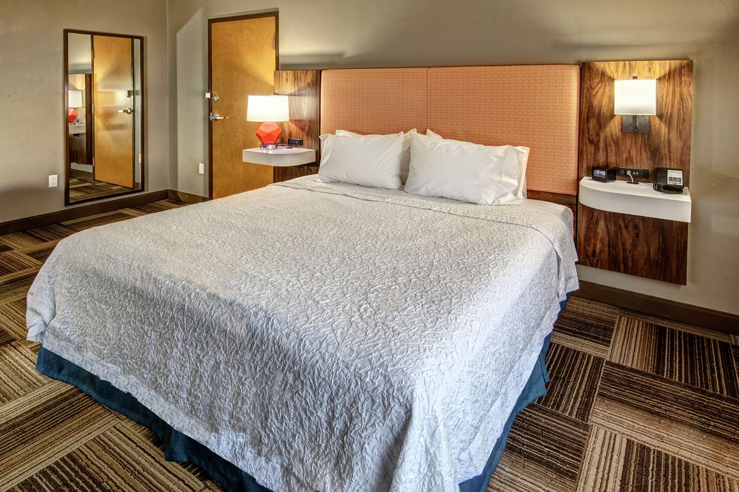 Hampton Inn Latrobe 5/14