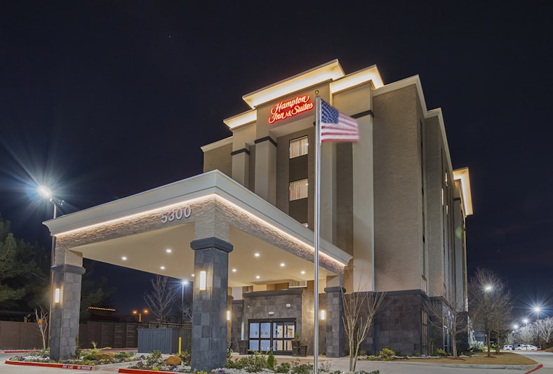 Hampton Inn & Suites Colleyville DFW Airport West 4/50