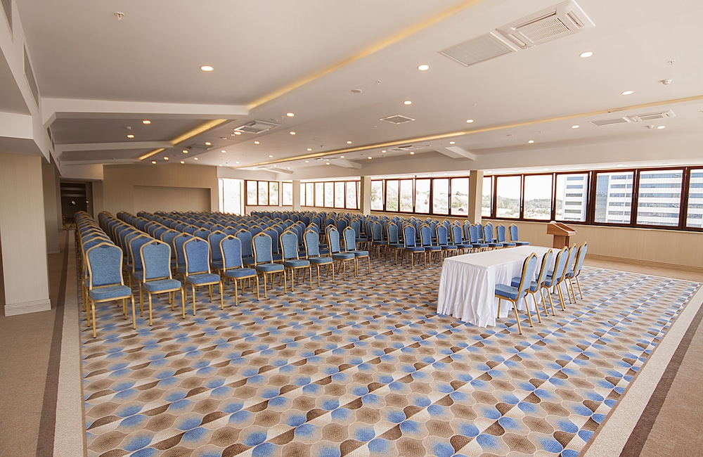 Golden Way Hotel Giyimkent 25/33
