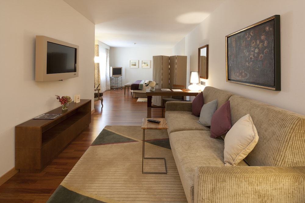 Parador De Villafranca Del Bierzo 23/45