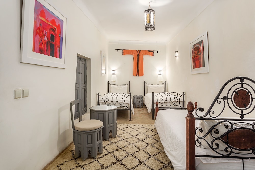 Riad Linda 27/43