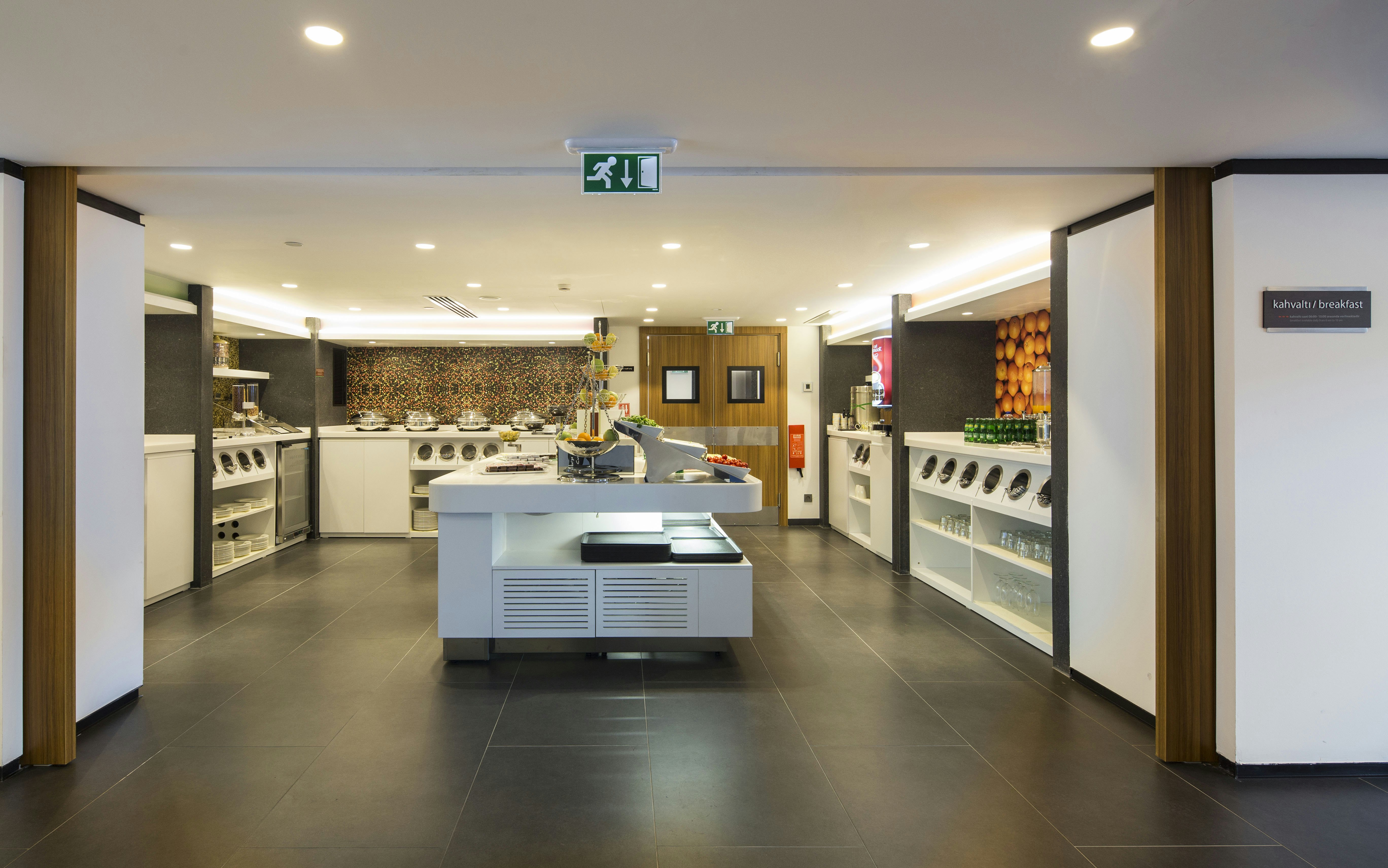 Hampton By Hilton Istanbul Sabiha Gokcen Airport 28/53