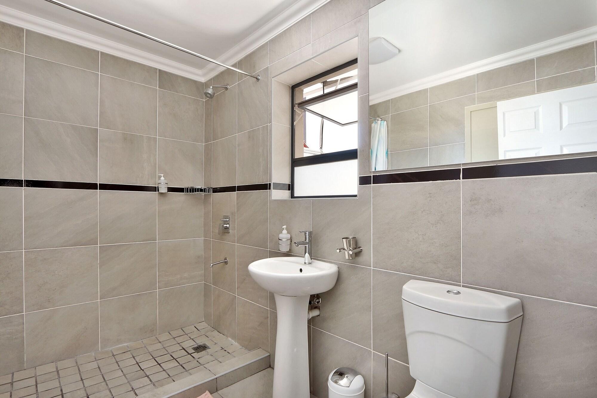 Camdene Guesthouse 47/49