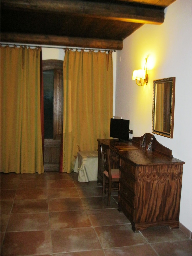 Tenuta San Francesco 12/69