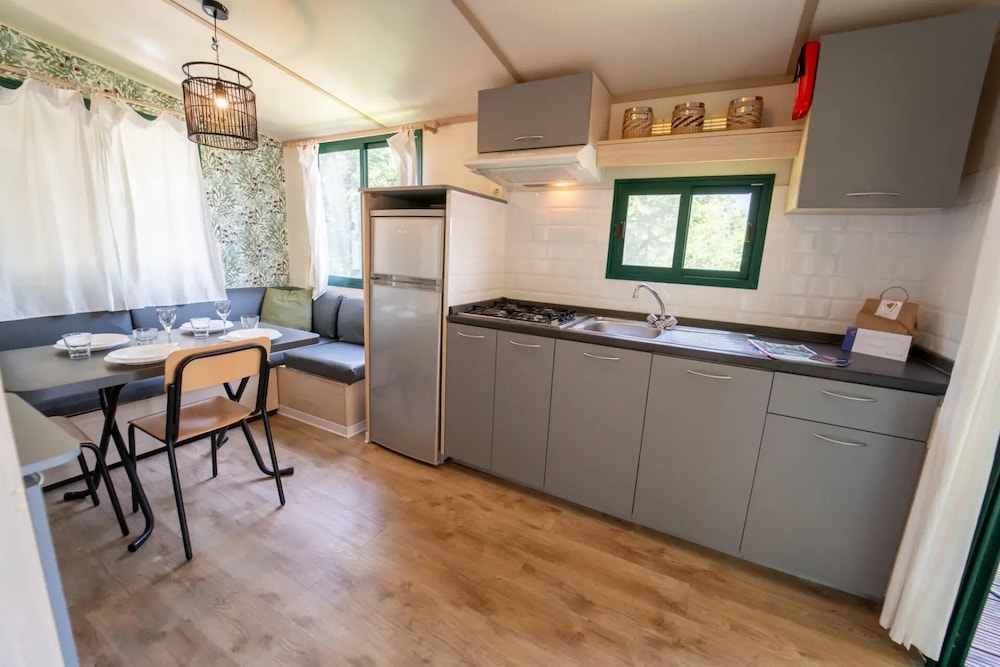 Camping Weekend Glamping Boutique 31/50