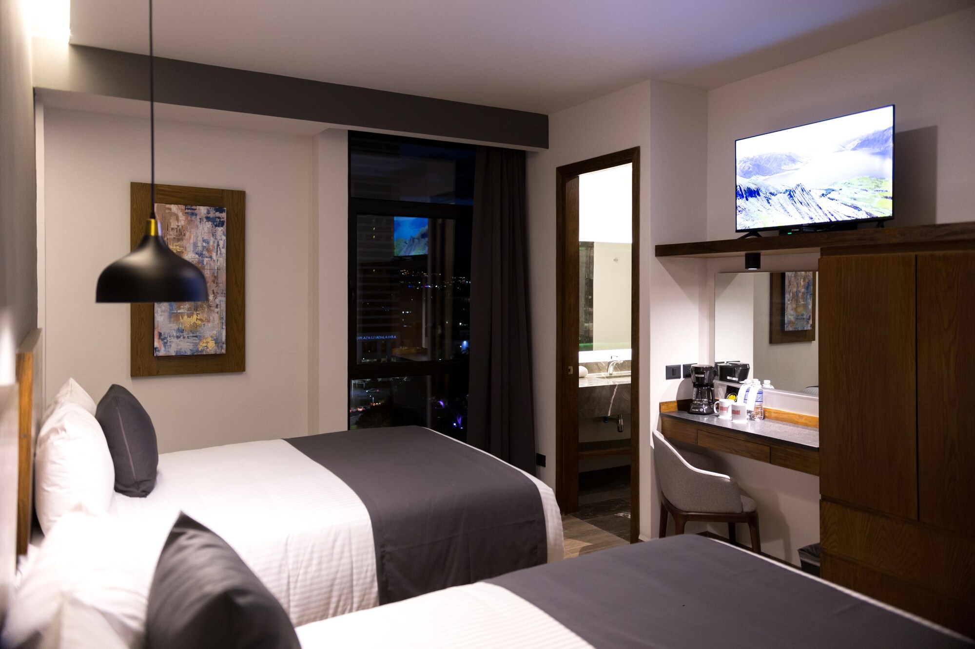 غرفة قياسية بسريرين مزدوجين، Gumont Guadalajara Lopez Mateos - Minerva Hotel 2/6