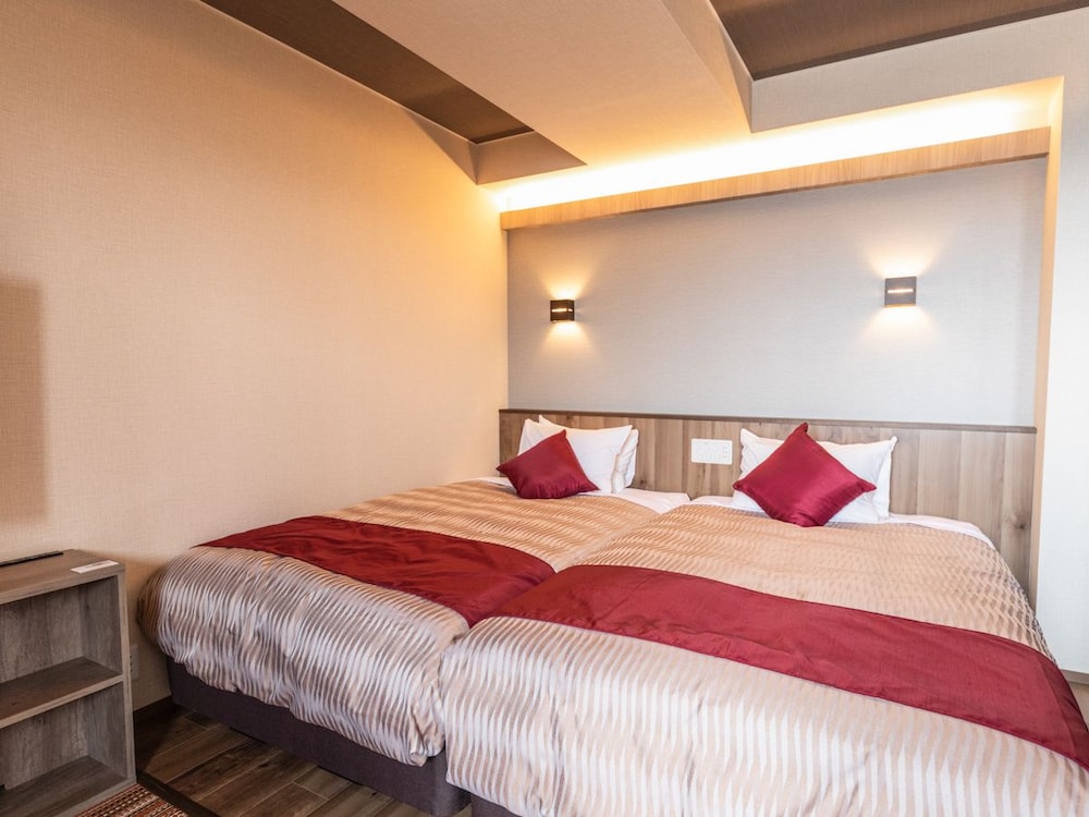 OCEAN, SUITE, TWIN BEDS, OUTDOOR BATH