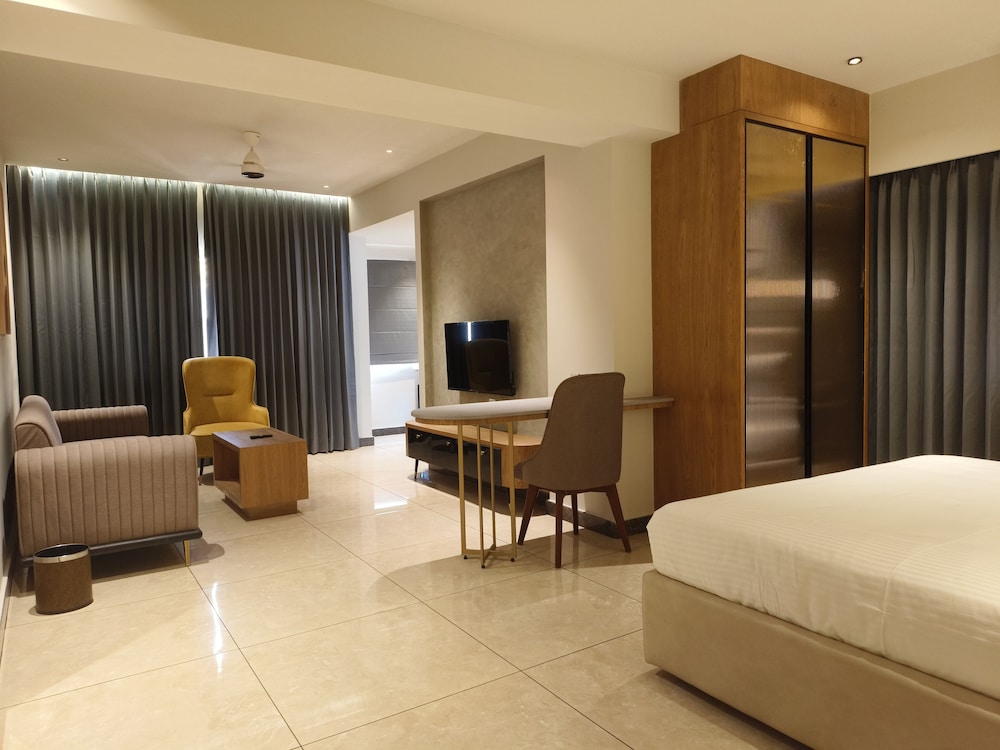 Olive Hotel Le Opera by Embassy Group 10/31