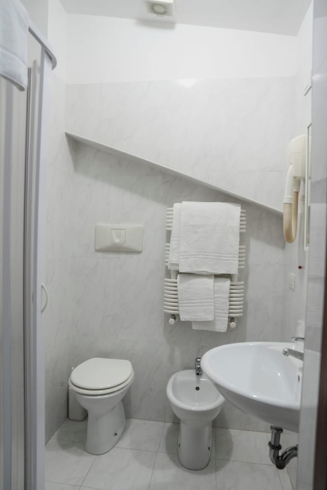 Mondial Park Hotel 50/50