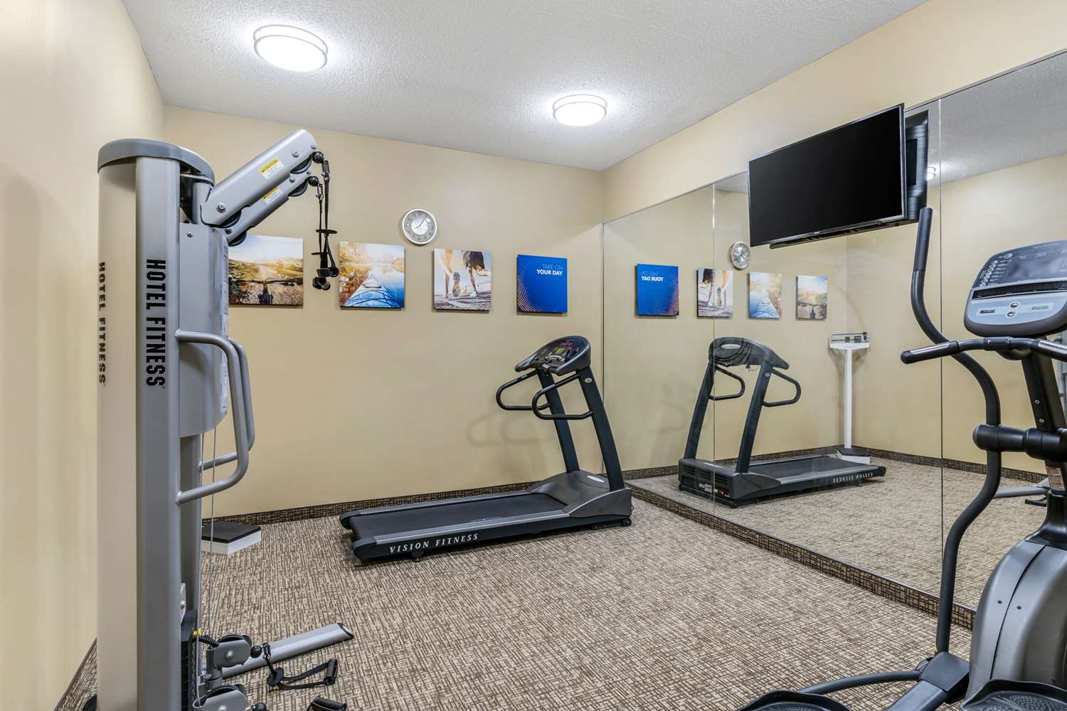 Comfort Inn & Suites La Grange - Louisville Area 15/24
