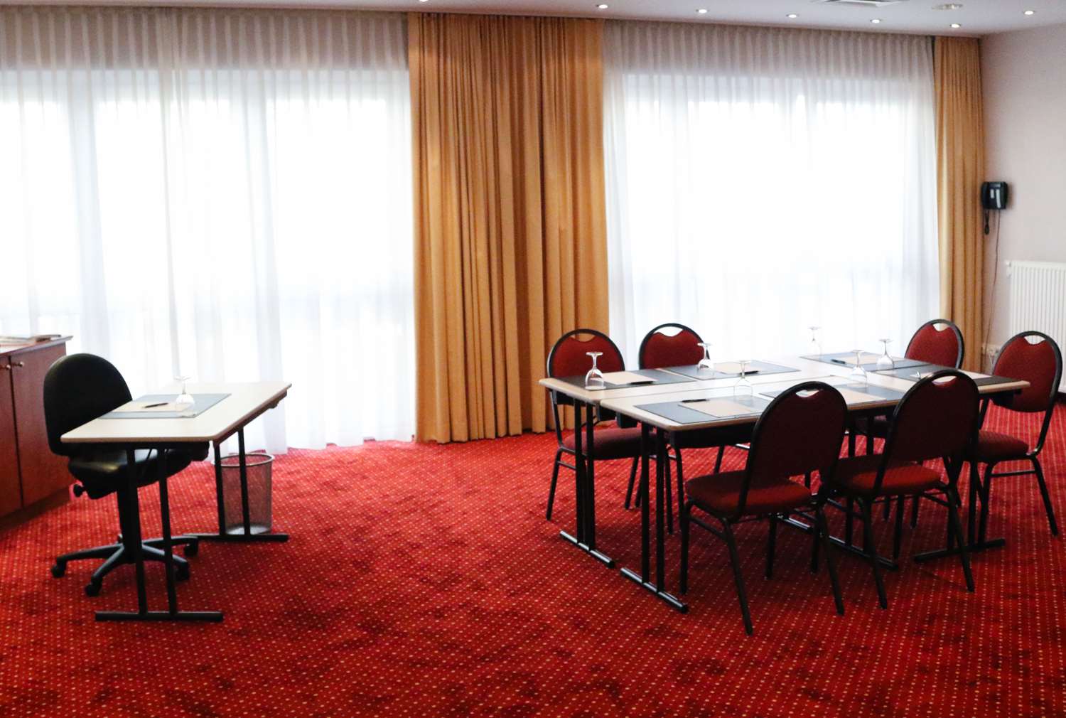 Amedia Hotel Frankfurt-Ruesselsheim 16/22